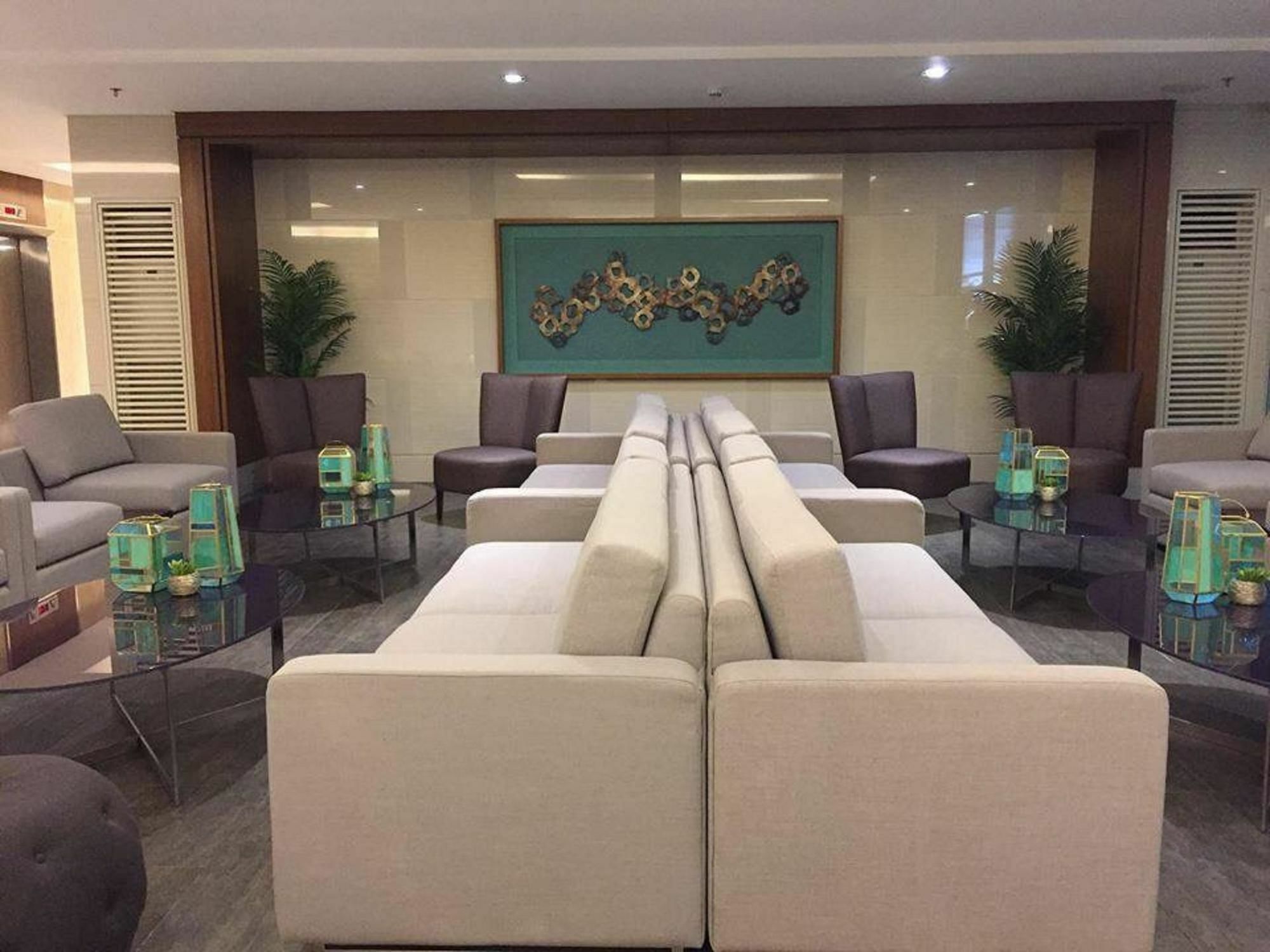 Seabreeze Residences At Breeze Residences Pasay Buitenkant foto